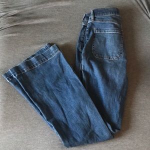 Dark blue jeans, flare high rise